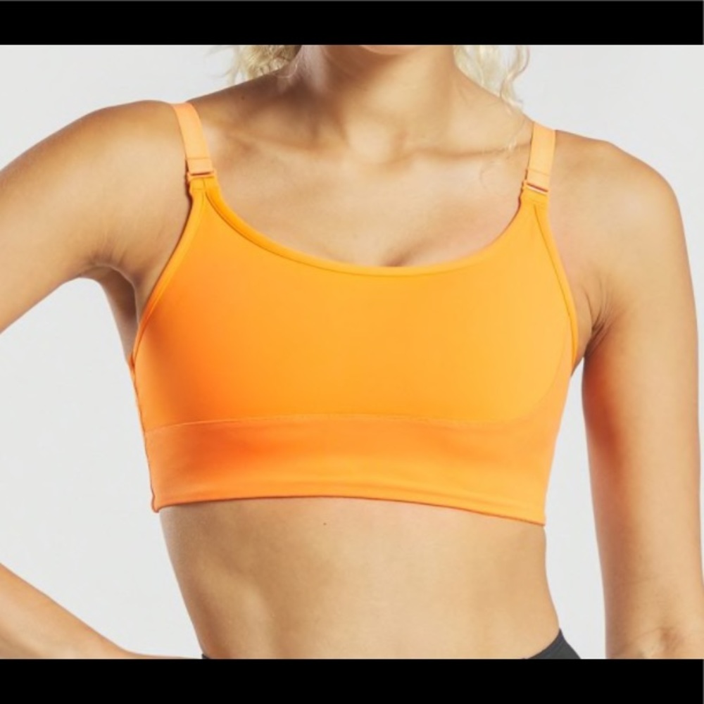 Gymshark Venture Bralette (Orange)